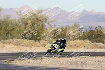 media/Nov-02-2025-CVMA (Sun) [[337aff29ab]]/Race 17-Amateur Supersport Middleweight/